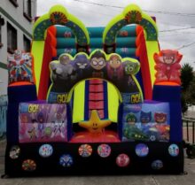 TOBOGÁN INFLABLE JOVENES TITANES