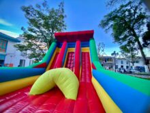 CARRERA DE OBSTÁCULOS INFLABLE EL CIRCUITO DE DIVERSIÓN