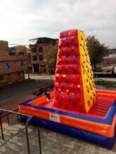MURO DE ESCALAR INFLABLE