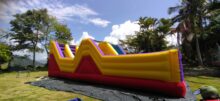 CARRERA DE OBSTÁCULOS INFLABLE PRUEBA DE CAMPEONES