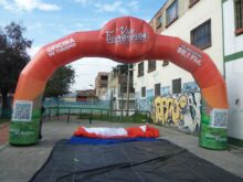 ARCO INFLABLE RECTANGULAR CON COLCHÓN (FULL IMPRESIÓN)