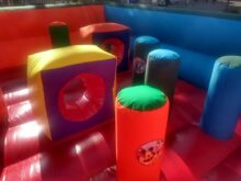 TOBOGÁN INFLABLE DESAFIO JURÁSICO