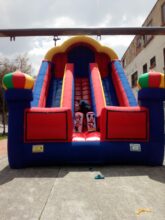 TOBOGÁN INFLABLE CON VELCRO